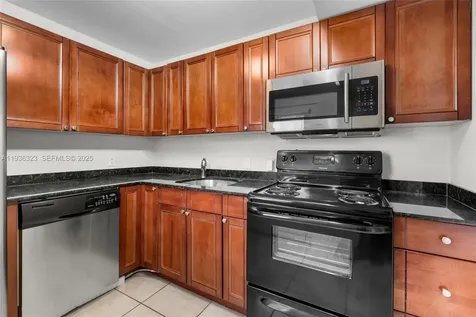 3401 N Country Club Drive Aventura FL 33180