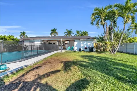 610 NW 16th Street Homestead FL 33030