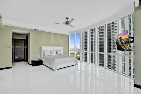15811 Collins Avenue Sunny Isles Beach FL 33160