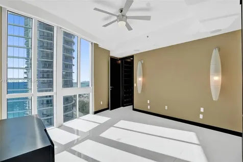 15811 Collins Avenue Sunny Isles Beach FL 33160