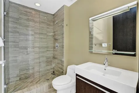 15811 Collins Avenue Sunny Isles Beach FL 33160