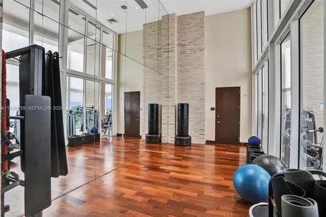 15811 Collins Avenue Sunny Isles Beach FL 33160