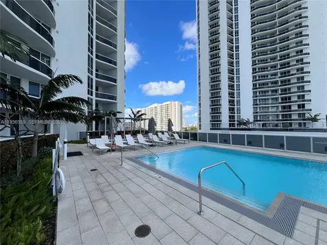 15811 Collins Avenue Sunny Isles Beach FL 33160