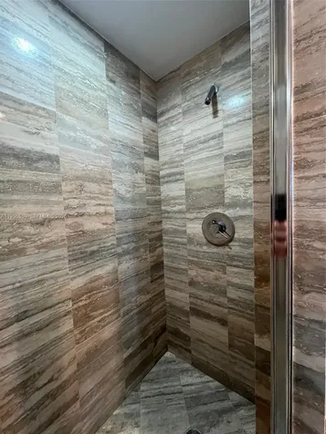 15811 Collins Avenue Sunny Isles Beach FL 33160