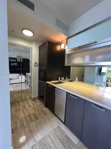 15811 Collins Avenue Sunny Isles Beach FL 33160