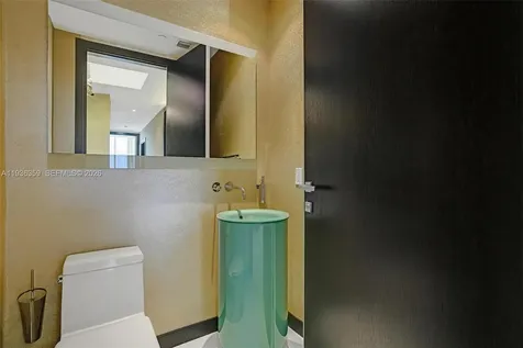 15811 Collins Avenue Sunny Isles Beach FL 33160