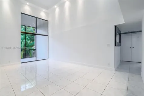20347 W Country Club Drive Aventura FL 33180