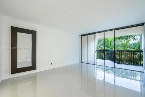 20347 W Country Club Drive Aventura FL 33180