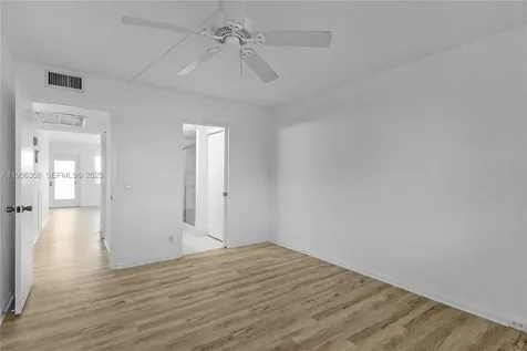 3030 Lincoln B Boca Raton FL 33434