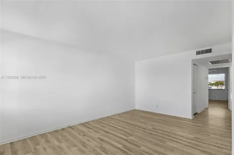 3030 Lincoln B Boca Raton FL 33434