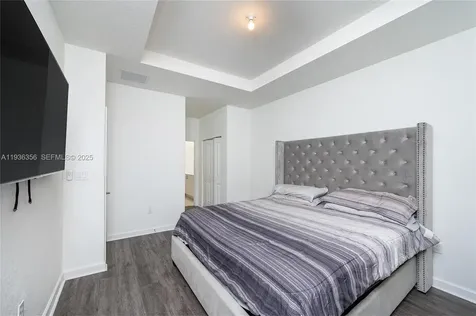 23061 SW 128th Place Miami FL 33170