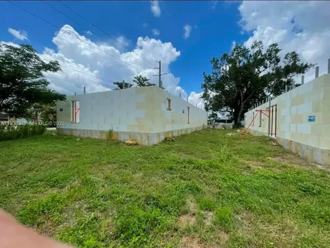 3204 Jeffcott Other City - In The State Of Florida FL 33916