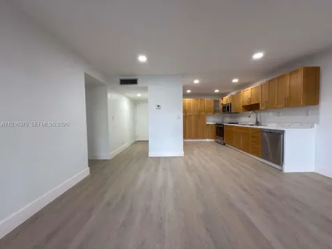 9001 Jacaranda Lane Plantation FL 33324