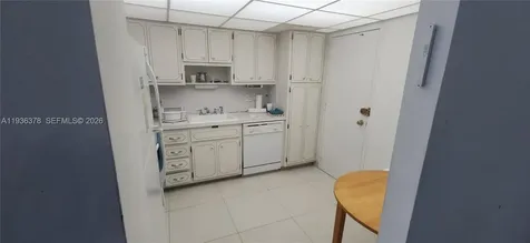 1985 S Ocean Drive Hallandale Beach FL 33009