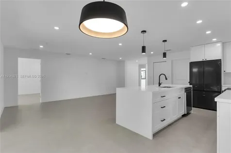6421 SW 59th Avenue South Miami FL 33143