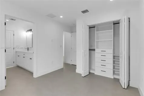 6421 SW 59th Avenue South Miami FL 33143