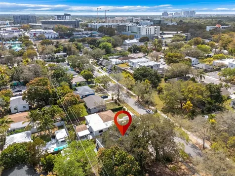 6421 SW 59th Avenue South Miami FL 33143