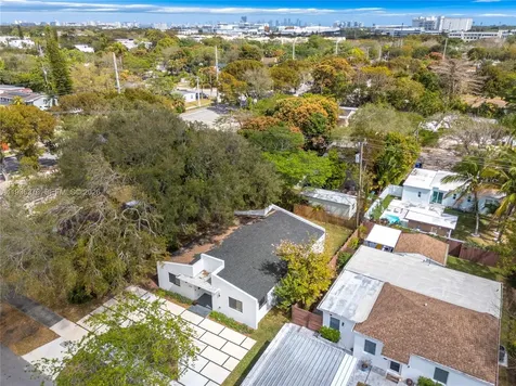 6421 SW 59th Avenue South Miami FL 33143