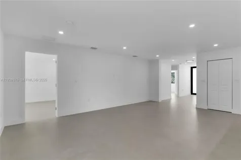 6421 SW 59th Avenue South Miami FL 33143