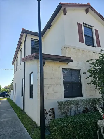 3368 W 105th Terrace Hialeah FL 33018