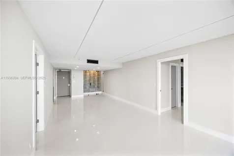 20379 W Country Club Drive Aventura FL 33180
