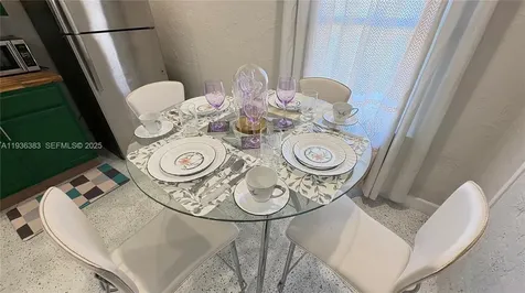 1901 SW SW 9 Street Miami FL 33135