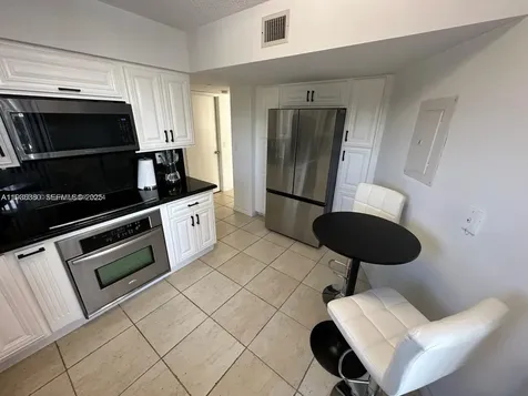 3300 NE 191st Street Aventura FL 33180