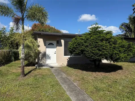7821 NW 30th Street Davie FL 33024