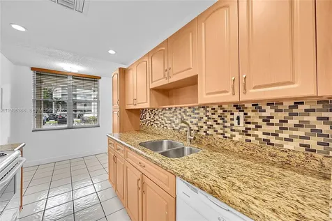 4850 NW 29th Court Lauderdale Lakes FL 33313