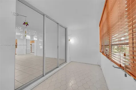 4850 NW 29th Court Lauderdale Lakes FL 33313