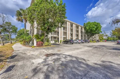 4850 NW 29th Court Lauderdale Lakes FL 33313
