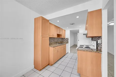 4850 NW 29th Court Lauderdale Lakes FL 33313