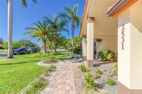 2531 NW 106th Avenue Coral Springs FL 33065