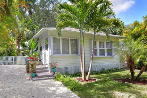 3660 Poinciana Avenue Coconut Grove FL 33133
