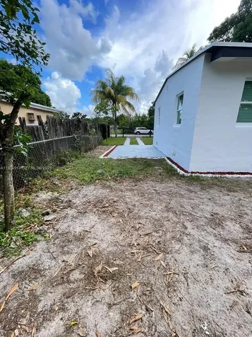 775 NW 142nd Street Miami FL 33168