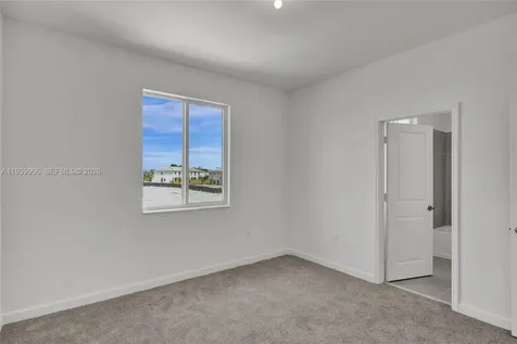 732 SE 13th Court Homestead FL 33034