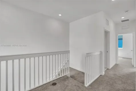 732 SE 13th Court Homestead FL 33034