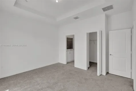 732 SE 13th Court Homestead FL 33034