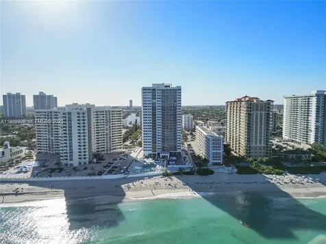 3140 S Ocean Drive Hallandale Beach FL 33009