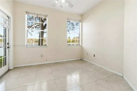 751 SW 148th Avenue Sunrise FL 33325