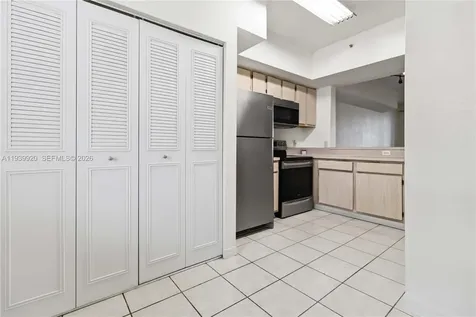 751 SW 148th Avenue Sunrise FL 33325