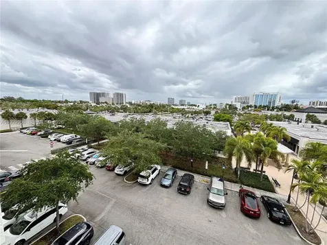 2775 NE 187th Street Aventura FL 33180