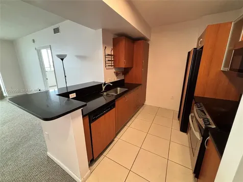 2775 NE 187th Street Aventura FL 33180