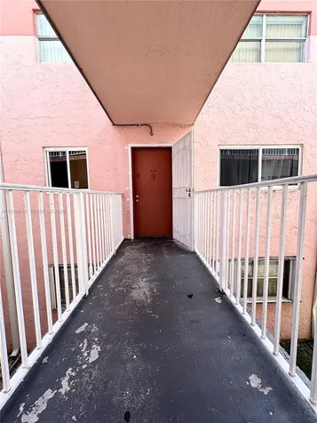 19729 SW 114th Avenue Miami FL 33157