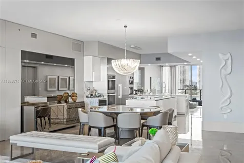 5500 Island Estates Drive Aventura FL 33160