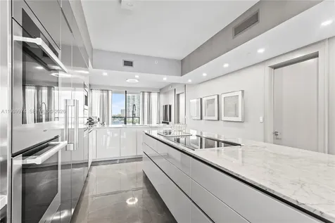 5500 Island Estates Drive Aventura FL 33160