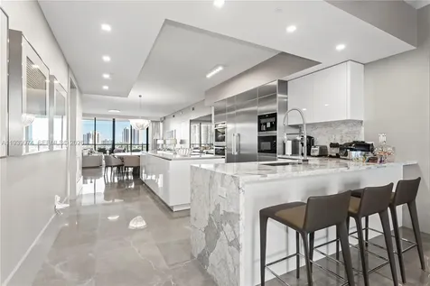 5500 Island Estates Drive Aventura FL 33160