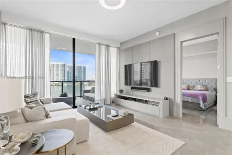 5500 Island Estates Drive Aventura FL 33160