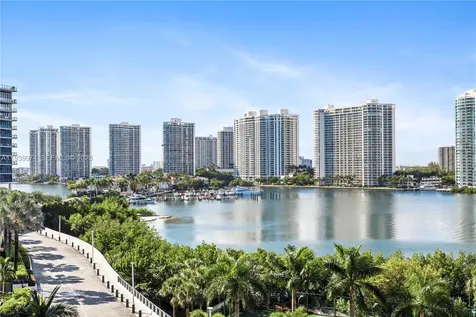 5500 Island Estates Drive Aventura FL 33160