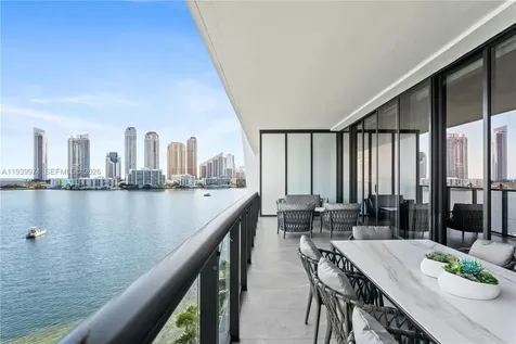 5500 Island Estates Drive Aventura FL 33160